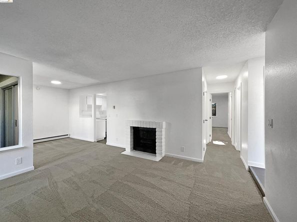 1023 Delna Manor Lane, San Jose CA 95128