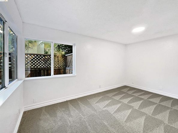 1023 Delna Manor Lane, San Jose CA 95128