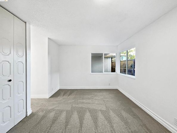 1023 Delna Manor Lane, San Jose CA 95128
