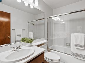 1383 Hull Ln, Martinez CA 94553