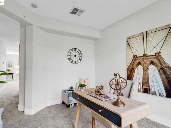 6063 Old Quarry Loop, Oakland CA 94605