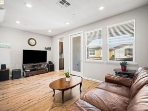 1280 Gusty Loop #4 4, Livermore CA 94550