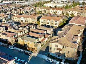 1280 Gusty Loop #4 4, Livermore CA 94550