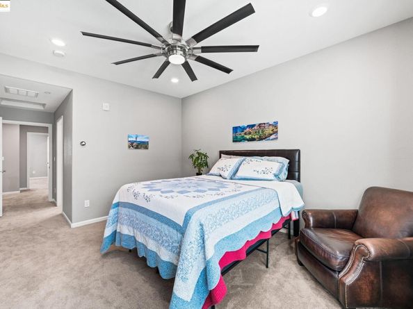 1280 Gusty Loop #4 4, Livermore CA 94550