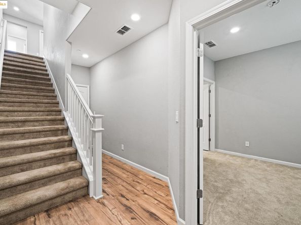 1280 Gusty Loop #4 4, Livermore CA 94550