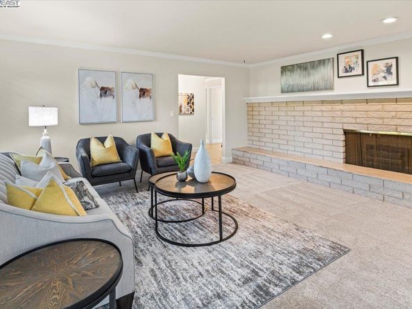 25631 Paul Ct, Hayward CA 94541