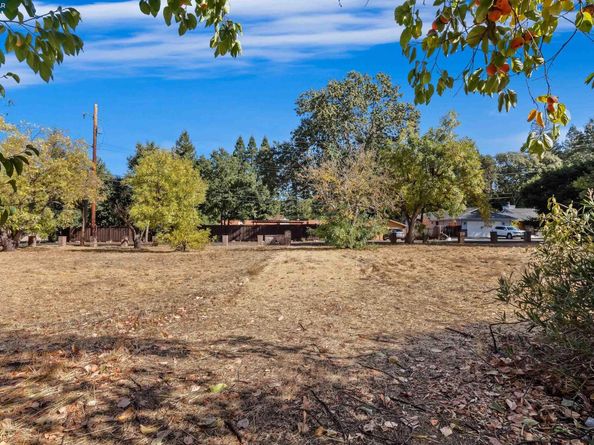 2339 Tice Valley Blvd, Walnut Creek CA 94595