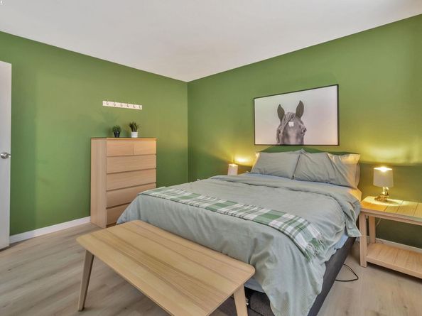 3877 Howe St 106, Oakland CA 94611