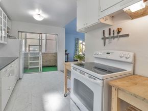 3877 Howe St 106, Oakland CA 94611