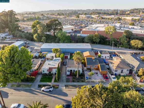 3307 Tulare Ave, Richmond CA 94804