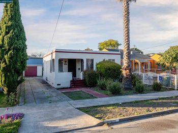 3307 Tulare Ave