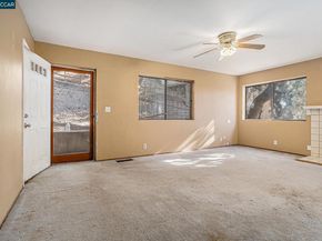 5860 Leona St, Oakland CA 94605