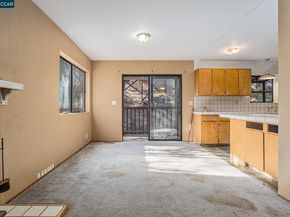 5860 Leona St, Oakland CA 94605