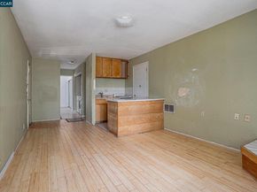 5860 Leona St, Oakland CA 94605