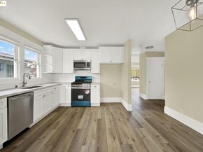 5600 Foothill Blvd, Oakland CA 94605
