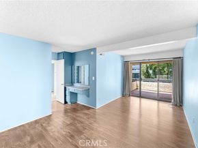 10126 Reseda 121, Northridge (los Angeles) CA 91324
