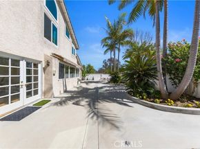 26822 Sommerset, Lake Forest (el Toro) CA 92630
