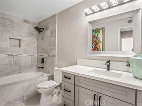 35 Oak Knolls, Laguna Hills CA 92679