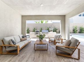 261 Huckleberry, Lake Forest (el Toro) CA 92630