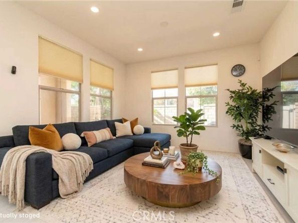 192 Finch, Lake Forest (el Toro) CA 92630