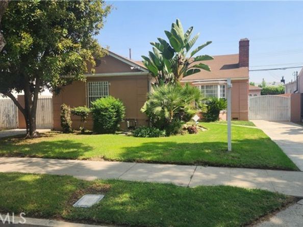 3736 Edgehill, Los Angeles CA 90018
