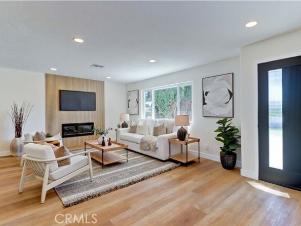 6801 chapman ave, Garden Grove CA 92845