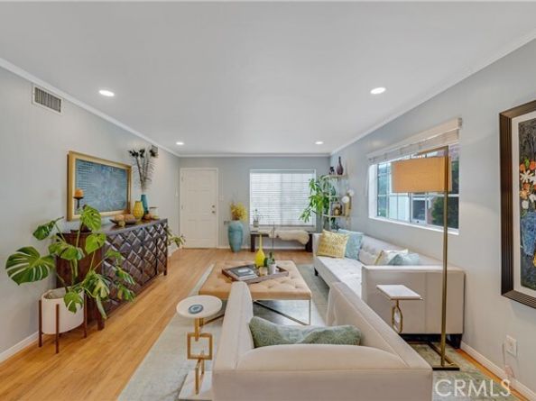 3641 Walnut, Long Beach CA 90807