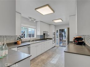 3641 Walnut, Long Beach CA 90807