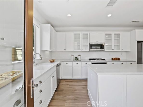 74 Fuchsia, Lake Forest (el Toro) CA 92630