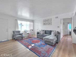 735 James Street, Costa Mesa CA 92627
