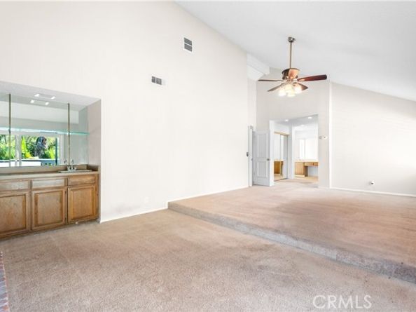 25496 Coral Wood Street, Lake Forest (el Toro) CA 92630