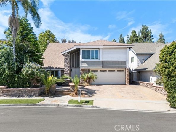 25496 Coral Wood Street, Lake Forest (el Toro) CA 92630