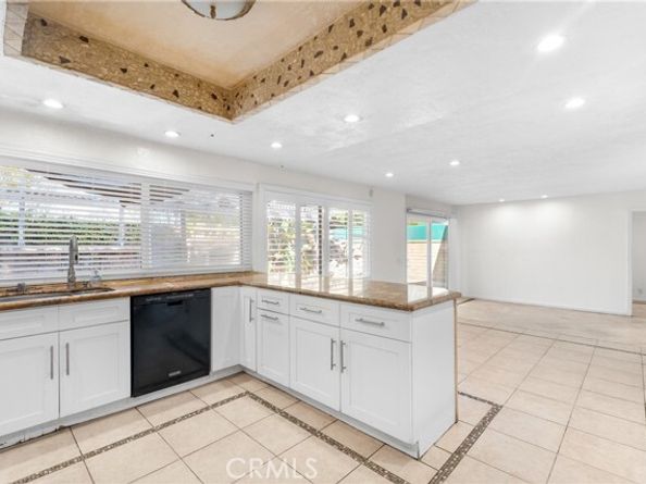 25496 Coral Wood Street, Lake Forest (el Toro) CA 92630