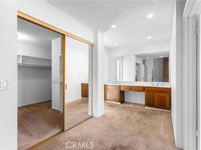 25496 Coral Wood Street, Lake Forest (el Toro) CA 92630