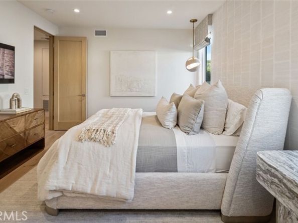 4633 Orrington Road, Corona Del Mar (newport Beach) CA 92625