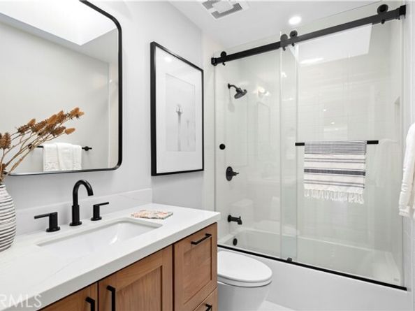309 Marguerite Avenue B, Corona Del Mar (newport Beach) CA 92625