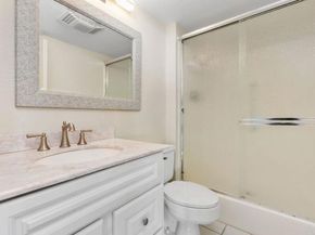 1200 Harbor Drive 16B, Oceanside CA 92054