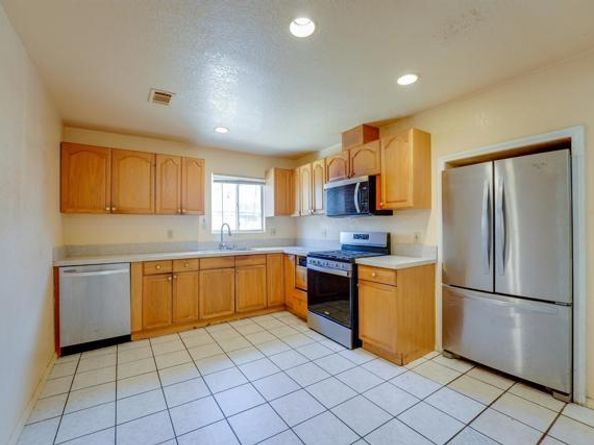 4947 Luna Drive, Oceanside CA 92057