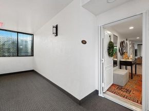 2500 Torrey Pines Rd 201, La Jolla (san Diego) CA 92037