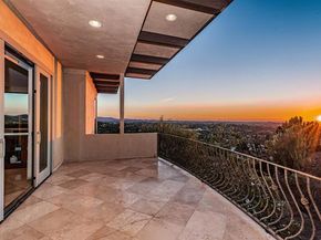 2362 Edgehill Road, Vista CA 92084