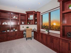 2362 Edgehill Road, Vista CA 92084