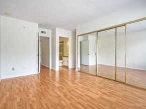 2251 Altisma Way 202, Carlsbad CA 92009