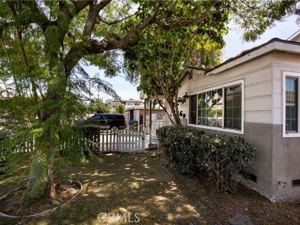 1218 W D Street, Wilmington (los Angeles) CA 90744