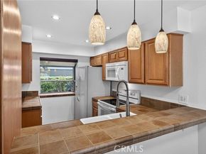 25659 Pine Creek LN, Wilmington (los Angeles) CA 90744