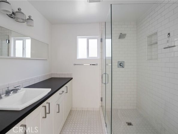 2720 Carnegie Lane, Redondo Beach CA 90278