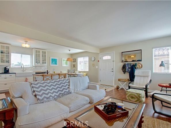 2720 Carnegie Lane, Redondo Beach CA 90278