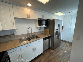 1412 257th Street A, Harbor City (los Angeles) CA 90710