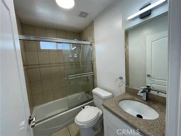 1412 257th Street A, Harbor City (los Angeles) CA 90710