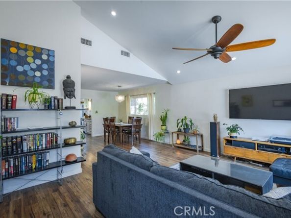 10773 Redmont Avenue, Tujunga (los Angeles) CA 91042