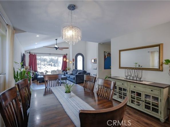 10773 Redmont Avenue, Tujunga (los Angeles) CA 91042